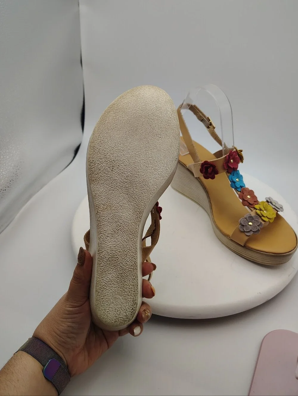 Sophia Milano Made In Italy Wedge Sandals with Floral Leather Accents Size 9.5